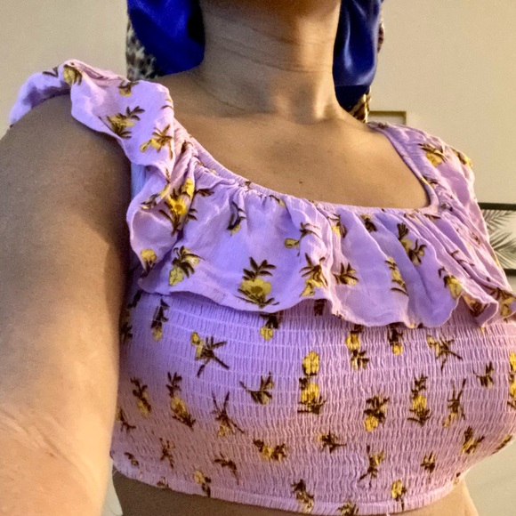 Cute Purple Floral Crop Top, great condition. - Picture 3 of 8
